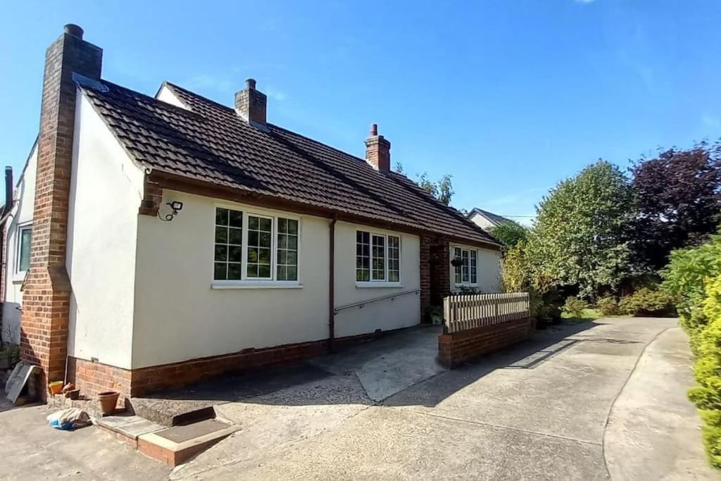 Millfields Cottage And Garden Goxhill  Eksteriør billede